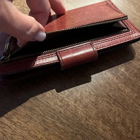 Madewell Post Wallet - Picture 5 of 7